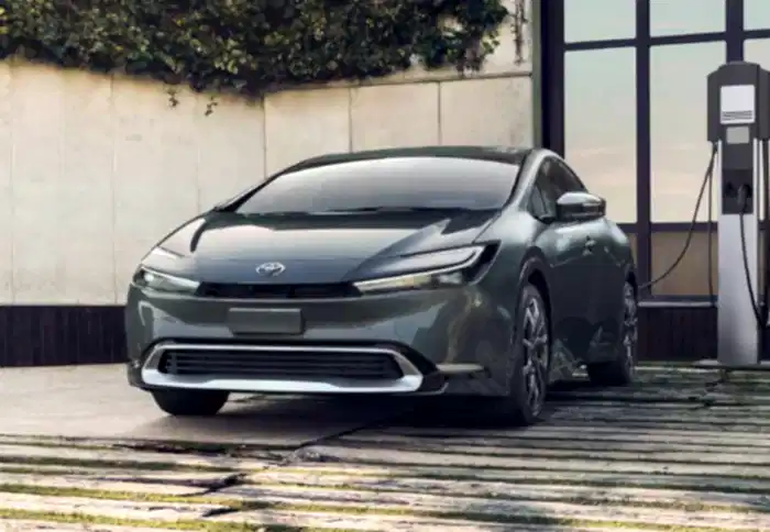 Top 5 Hybrid Cars in India