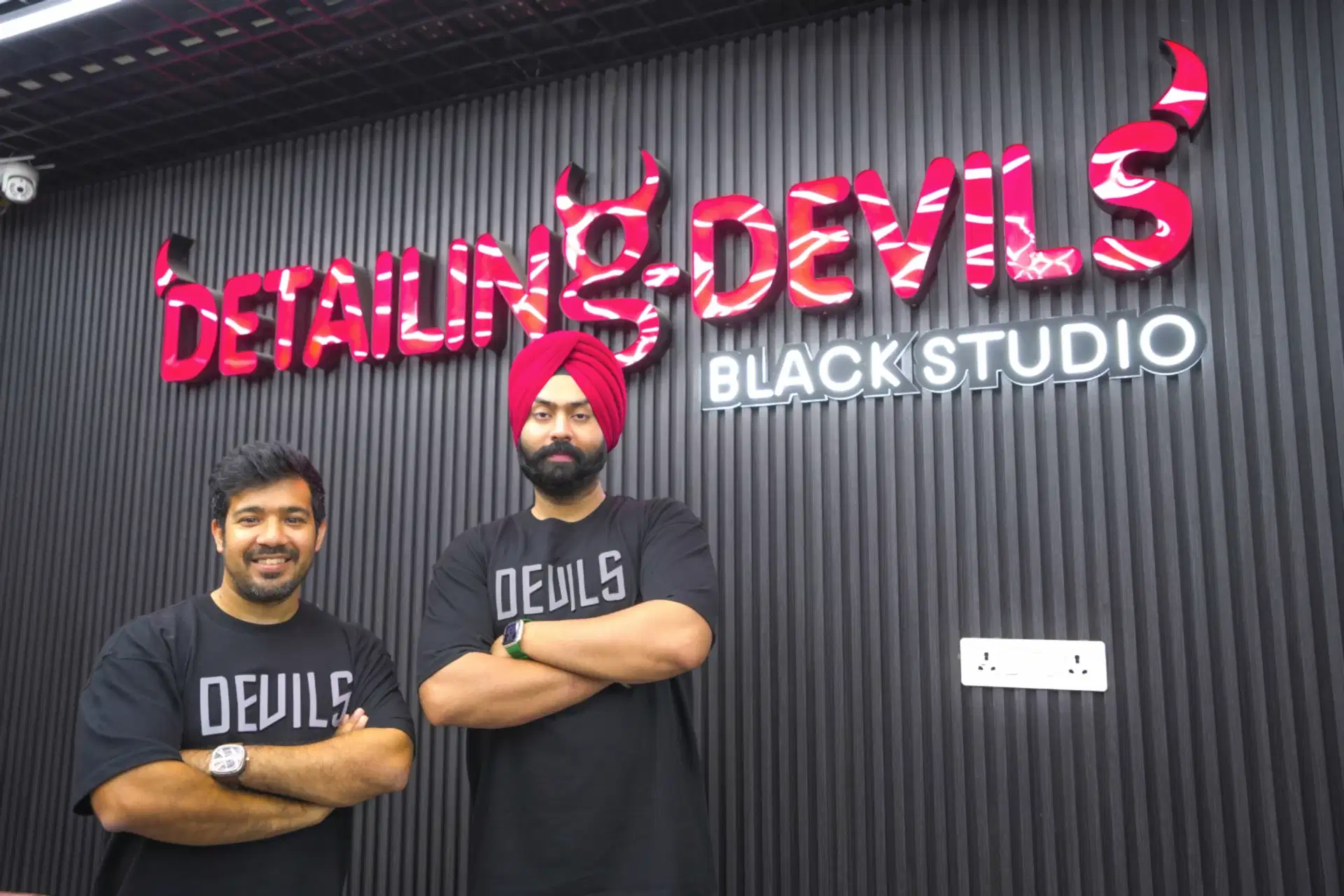 Detailing Devils Black Studio Pitampura