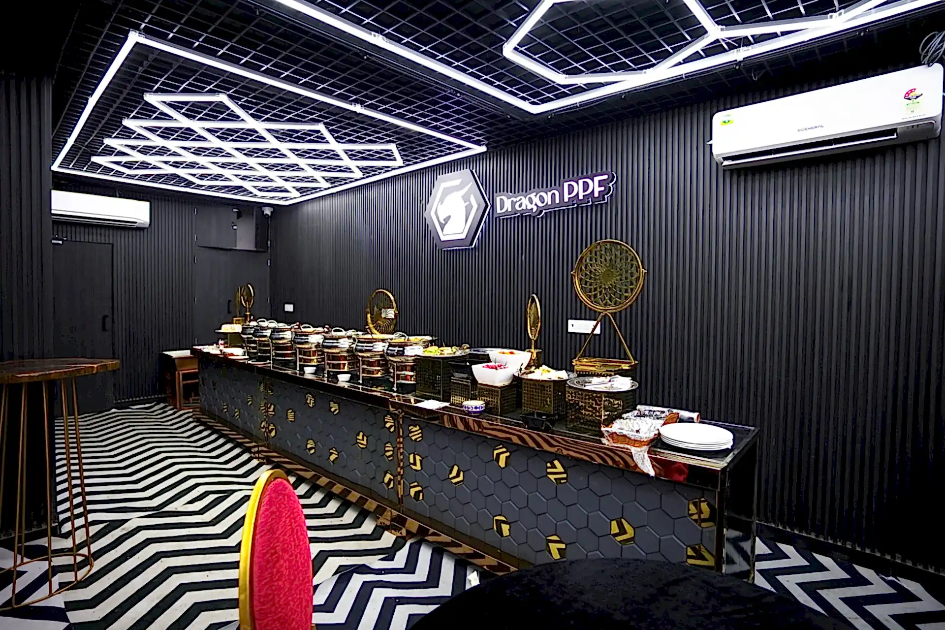 Detailing Devils Black Studio Pitampura