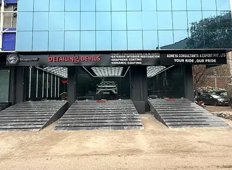 Detailing Devils Vasant Kunj